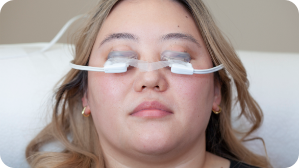 Woman Dry Eye treatment front Woman Dry Eye treatment front